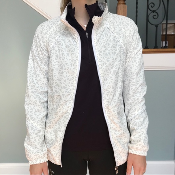 Kyodan Jackets & Blazers - Kyodan athletic windbreaker jacket. geometric